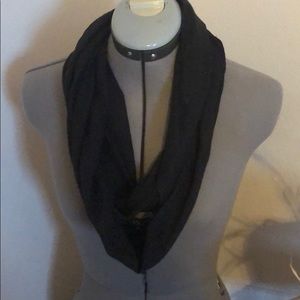 Black infinity scarf